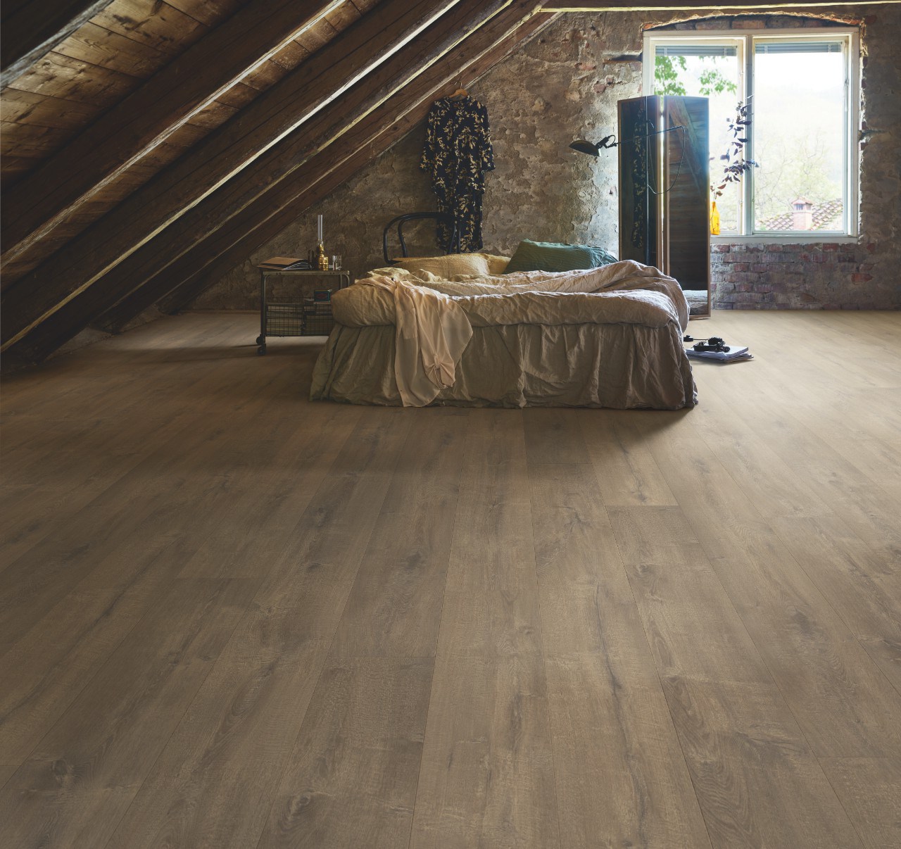 Ламинат Pergo Wide Long Plank Дуб хижина L0234-03864 2050×240×9,5 фото в интерьере